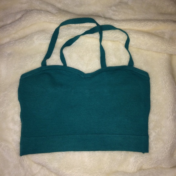 Crop Top.