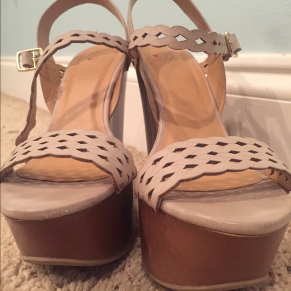 Wedge sandals
