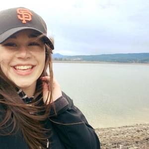 Meet your Posher, Amelia