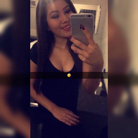 Meet your Posher, Cristal - Picture 1 of 1