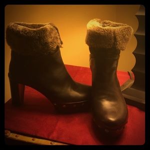 Ankle boots like new