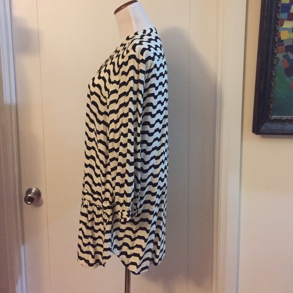 Isabella Sinclair tunic - Picture 3 of 4