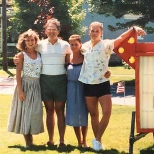 Meet your Posher, Michele