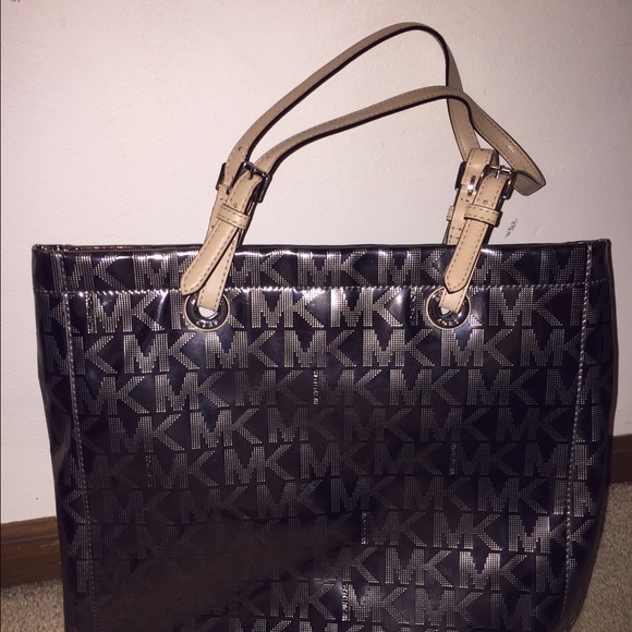 💖Michael Kors Tote💖