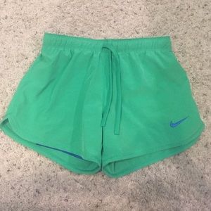 Nike Women's Phantom Short