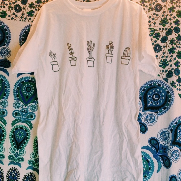 Cactus Tee
