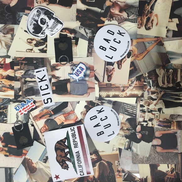 Brandy bundle *ft 2 rare keychains*