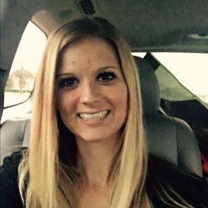 Meet your Posher, Elisabeth