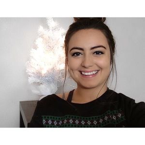 Meet your Posher, Priscilla