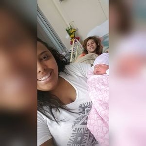 Meet your Posher, Alexandra n.