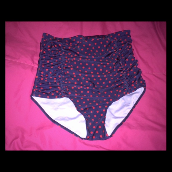 💗high waisted swim bottom💗