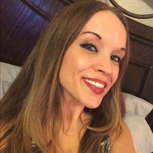 Meet your Posher, Tara