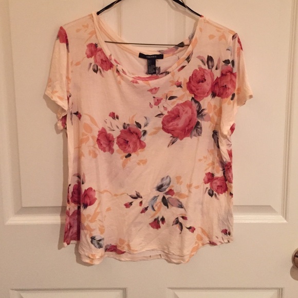 short sleeve floral top