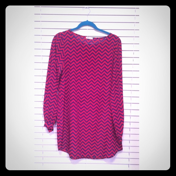 Everly Red and Navy Chevron Shift Dress - Large