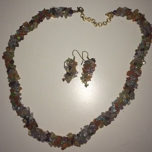 Necklace and earring set