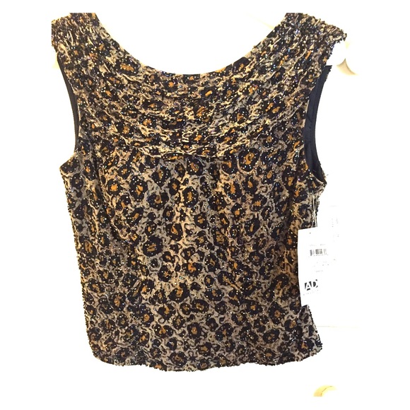 Dressy top - Picture 1 of 2
