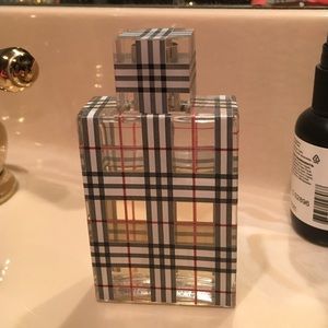 Burberry Brit perfume