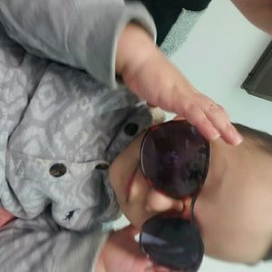 Meet your Posher, Elisa