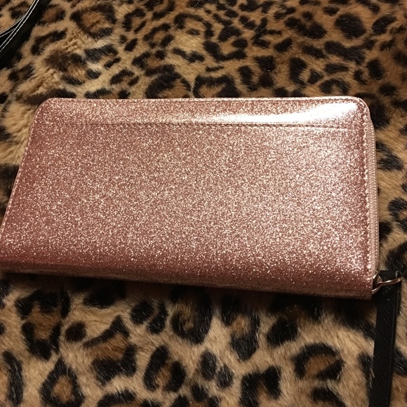 SOLD on MERC-Kate Spade Rose Gold Wallet - Picture 3 of 4
