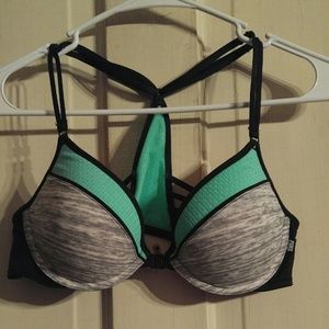 BRAND NEW victoria secret push up bra