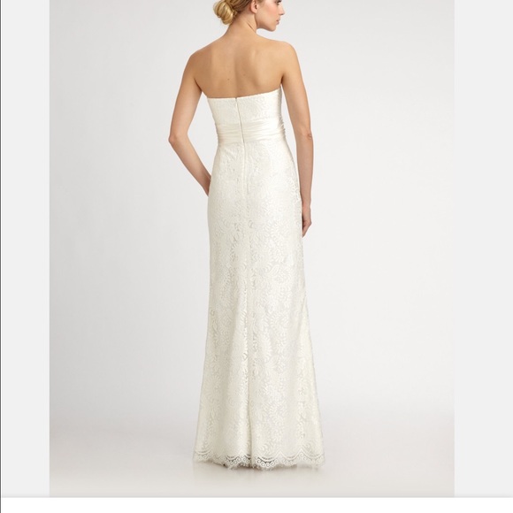 Beautiful Badgley Mischka Lace White Gown