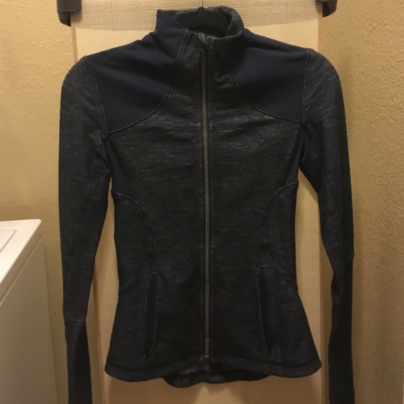 Lululemon forme jacket