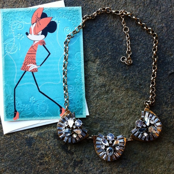 Art Deco Clear Crystal Cluster Necklace - Picture 2 of 4