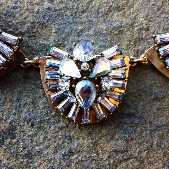 Art Deco Clear Crystal Cluster Necklace - Picture 4 of 4