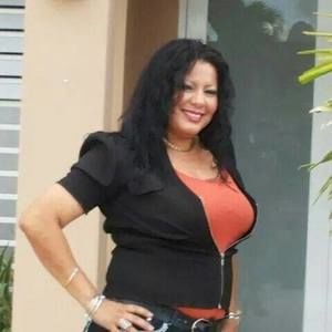 Meet your Posher, Quetsy