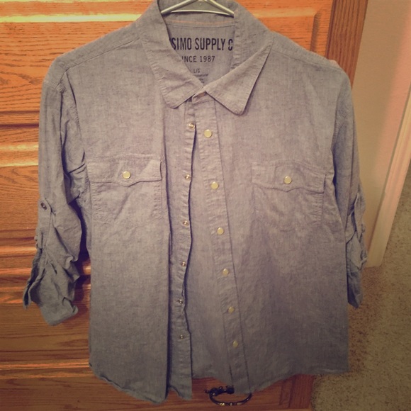 Long sleeve button down shirt - Picture 1 of 1