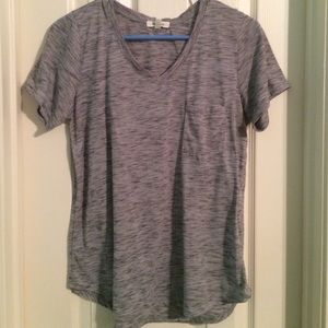 gray pocket tshirt
