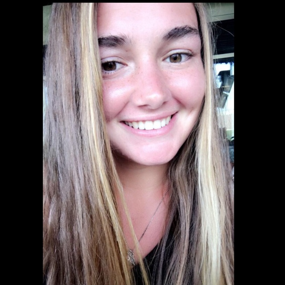 Meet your Posher, Julia