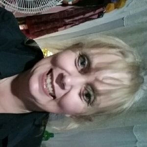 Meet your Posher, Glenda