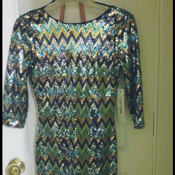 NWT sparkly dress super cute