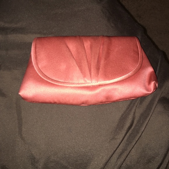 Coral clutch purse