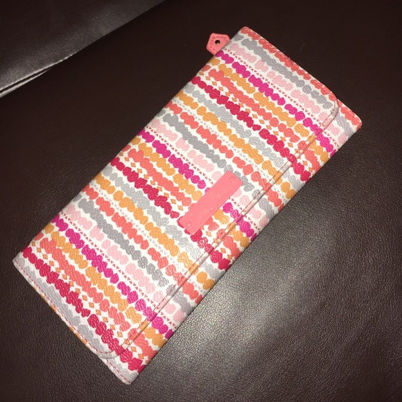 Vera Bradley trifold wallet