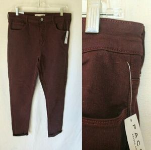 burgundy high waisted pants from Bullhead