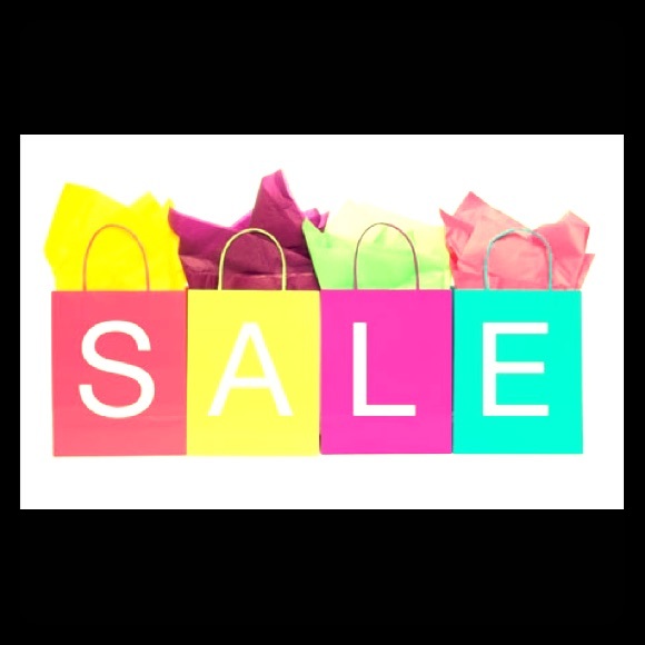 ‼️ON SALE‼️Check them out‼️ Need to clean closet - Picture 1 of 1