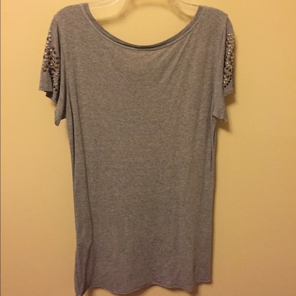 Top - Picture 2 of 3