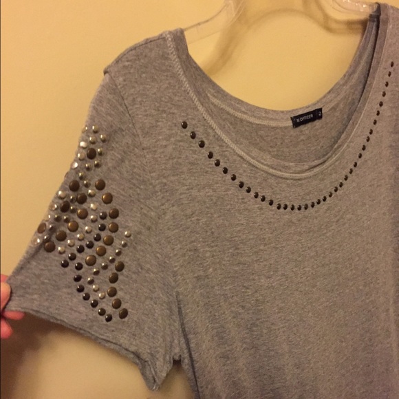 Top - Picture 3 of 3