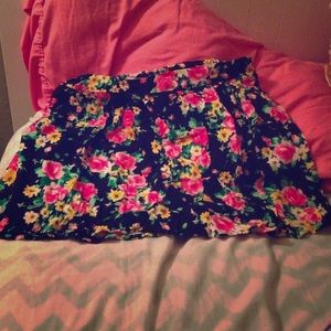 FLORAL SKIRT