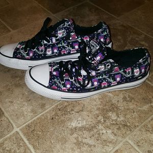 Low Top Converse