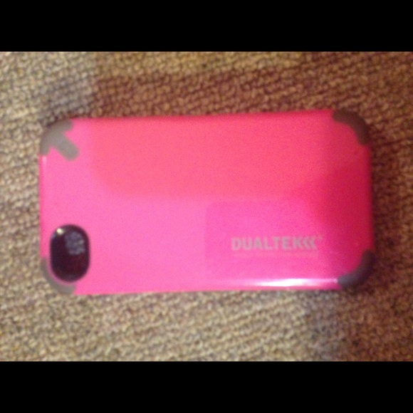 Pink iPhone 4/4s phone case - Picture 1 of 2