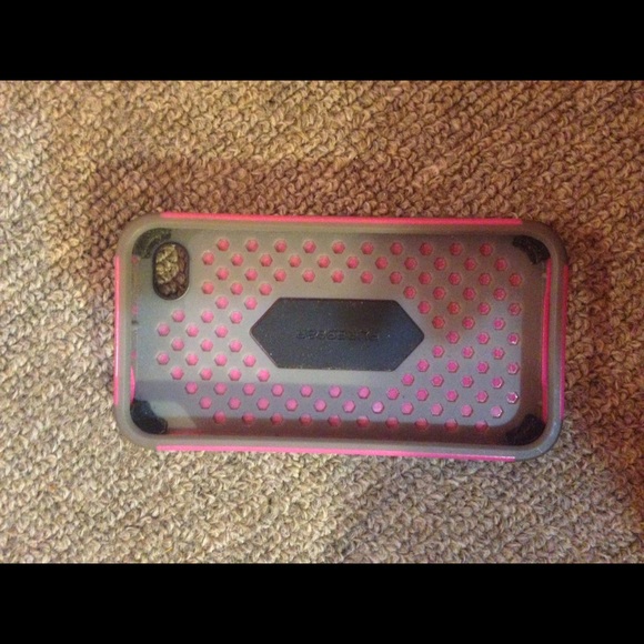 Pink iPhone 4/4s phone case - Picture 2 of 2