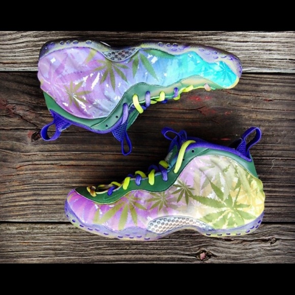 Foams never worn - Picture 2 of 2