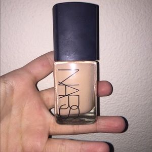 NARS Sheer Glow