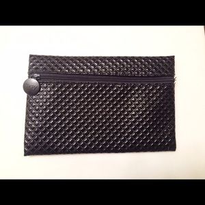 Quilted makeup bag