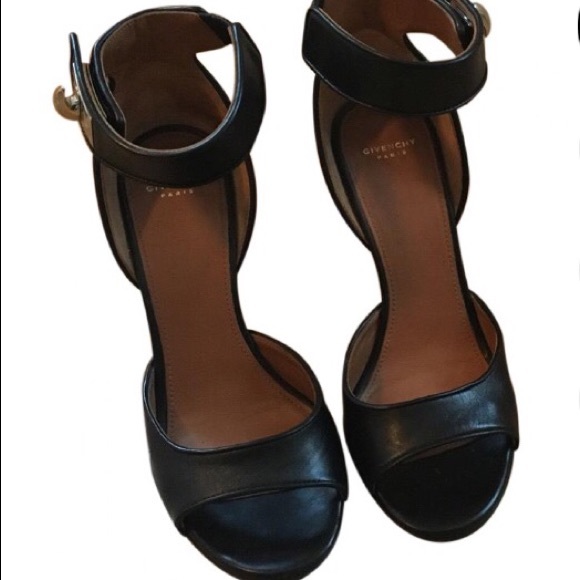 Shark lock sandals - Picture 2 of 4