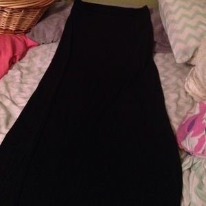 MAXI SKIRT
