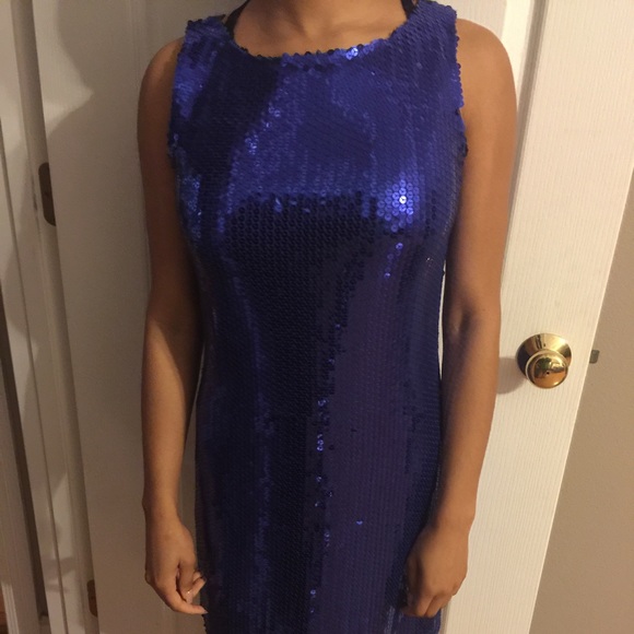 Sequins Dress - Picture 3 of 4